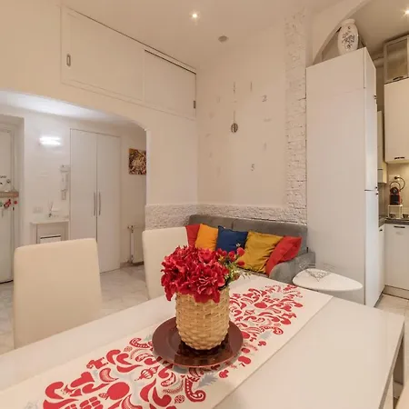 Piazza Vittorio Apartment *